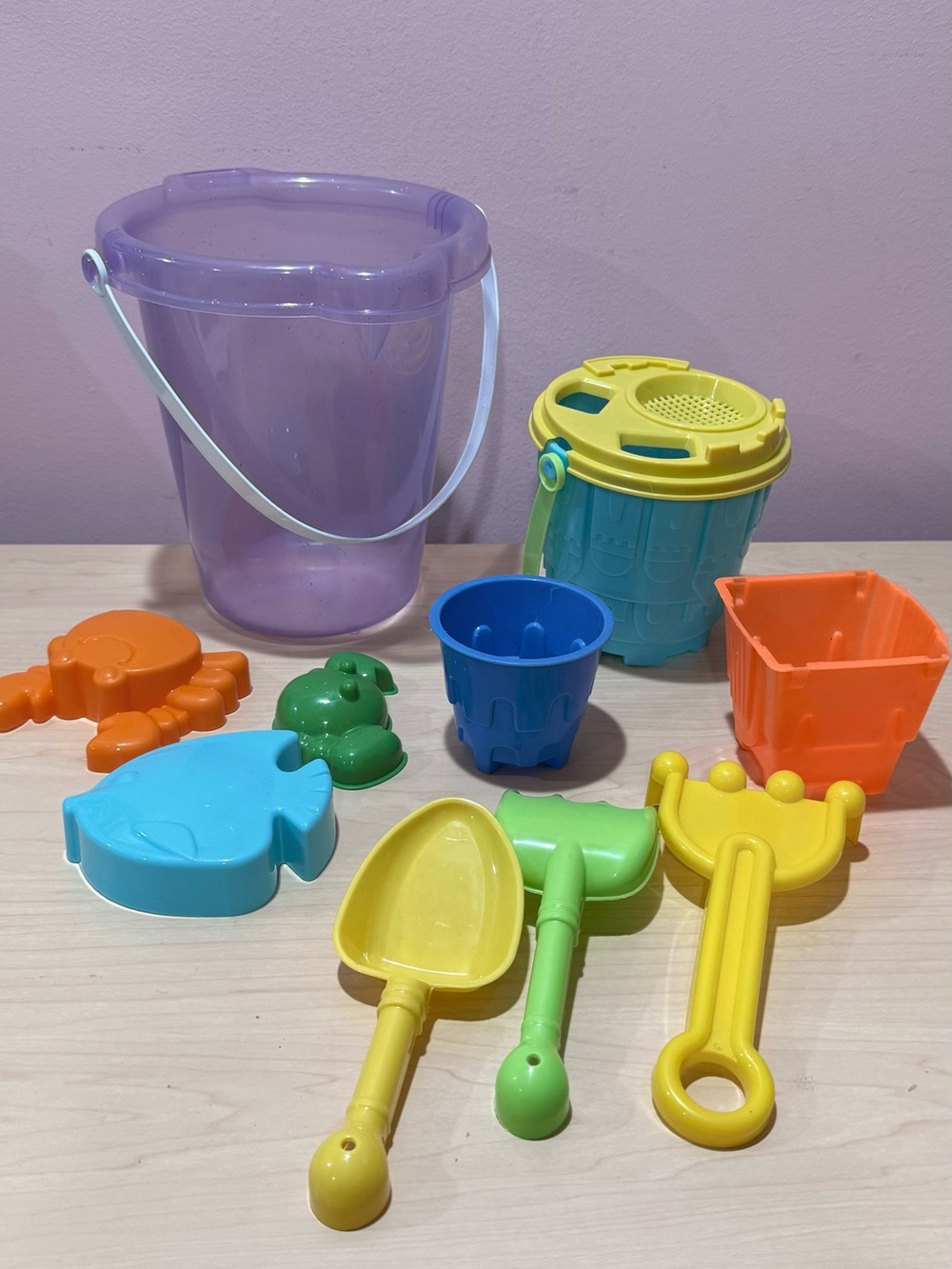 Kids Purple Beach Bucket and Multicolor Sand Playset
